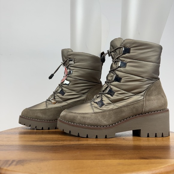 New Womens Blondo Daylor Gold Quilted Nylon Waterproof Casual Heel Boots Sz 7.5 - Picture 3 of 9